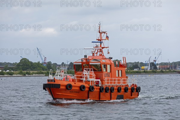 Pilot boat, Kiel Fjord, Kiel, Schleswig-Holstein, Germany