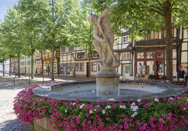 The glassblowing fountain on KreuzstraÃŸe in the historic old town centre of Rinteln. Lower Saxony,