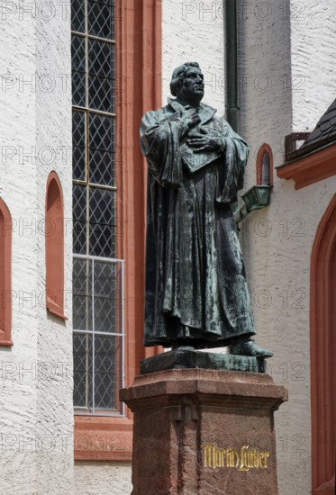 Luther monument by sculptor Paul Ernst, monument to the reformer Martin Luther at the church, St