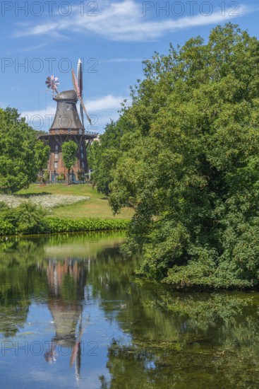 MÃ¼hle am Wall or HerdentorsmÃ¼hle, type gallery mill with wind direction tracking, water