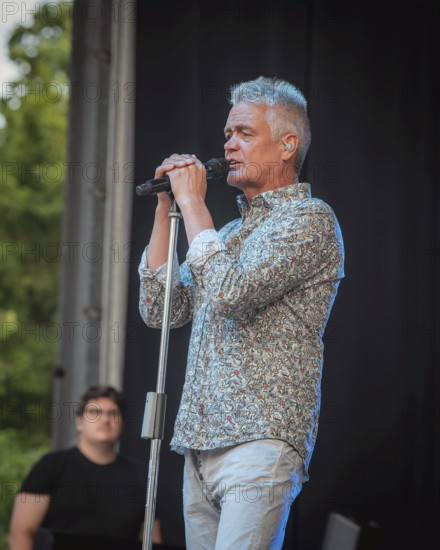 Jens Sembdner, singer of the band Die Prinzen at the Berliner Rundfunk 91.4 Open Air in the Berlin
