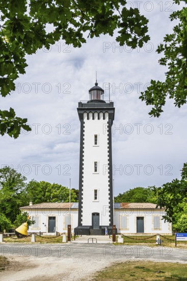 Lighthouse Phare de Grave, Pointe de Grave, Le Verdon-sur-Mer, Nouvelle-Aquitaine, Gironde Estuary,