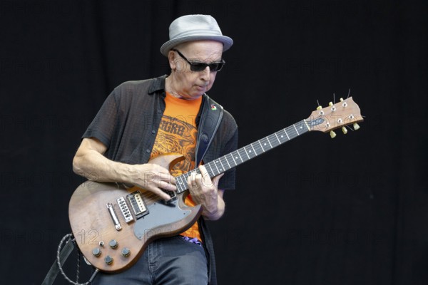 John O'Neill, guitarist, The Undertones, punk rock band, Northern Ireland, open air at the Citadel