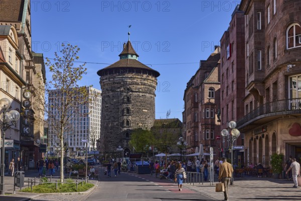 Frauentorturm, city fortification, round tower, pedestrian zone, historical buildings, modern