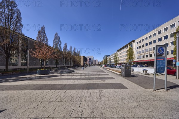 Pedestrian zone, traffic sign, square, modern architecture, general development, trees, blue sky,