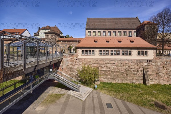 Tavern Tucher-BrÃ¤u at the opera house, old town, pedestrian bridge, city fortification, city wall,