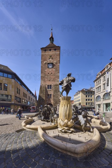 White Tower, Marriage Roundabout, sculptor JÃ¼rgen Weber, fountain with bronze sculptures, marriage