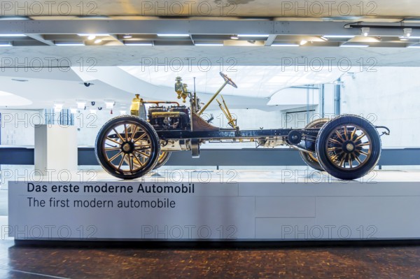 The first modern automobile. This technically sophisticated new vehicle shape from 1900
