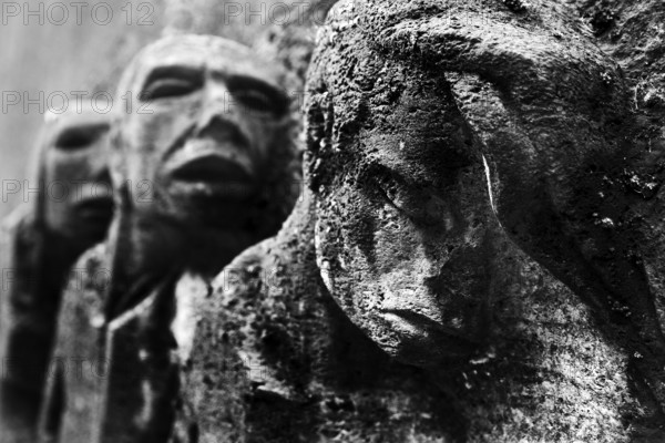 Bittermark memorial, memorial site, detail of the relief, artist Karel Niestrath, Dortmund, Ruhr