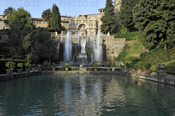 Fish ponds, Neptune Fountain, Fontana di Nettuno, Fountain of the Hydraulic Organ, Fontana