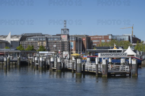 Central station, station bridge, jetty, harbour, Kiel, Kiel Fjord, Baltic Sea, Schleswig-Holstein,