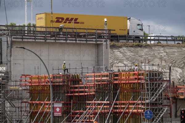 Rhine bridge Duisburg-Neuenkamp, motorway A40, start of construction of the second bridge, bridge