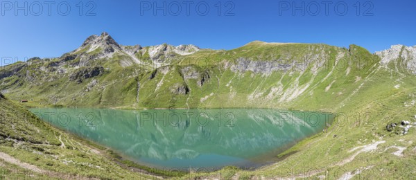 Lake Engeratsgundsee, mountain range between Oberstdorf and Bad Hindelang, Allgaeu, Bavaria,