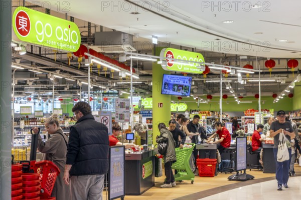 Go Asia, Asian supermarket in the Königsbaupassagen shopping centre in Stuttgart. Stuttgart,
