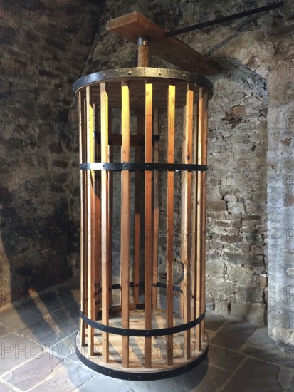 Medieval round, tightly hung cage for turning, turning house, drill, drills, turning cage, trill