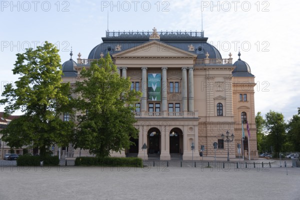 Front view of the Mecklenburg State Theatre in Schwerin, Mecklenburg-Western Pomerania, Germany