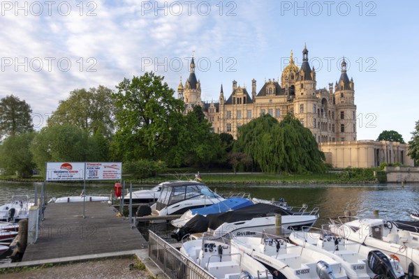 View of Schwerin Castle from the jetty on Lake Schwerin, Schwerin, Mecklenburg-Western Pomerania,