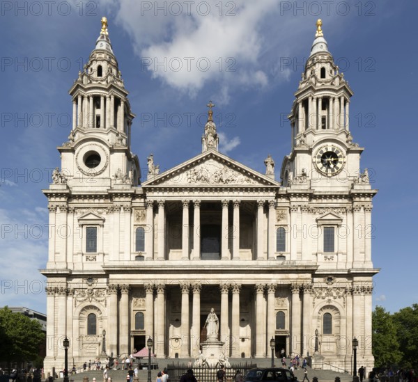 West frontage St Paul's cathedral church, City of London, London, England, UK architect Christopher