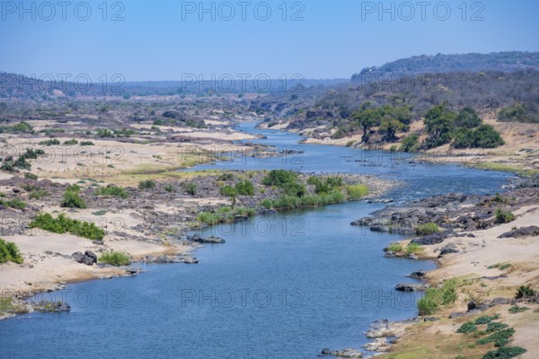 Olifants River, dry savannah, Kruger National Park, South Africa