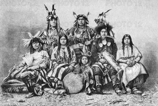 Portrait, group of Indian warriors with their wives, feather jewellery, plaited hairstyle, woven