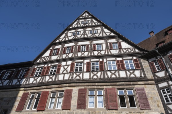 Detailansicht von einem historischen Fachwerkhaus, Sektkellerei Kessler, ehemaliger Speyrer