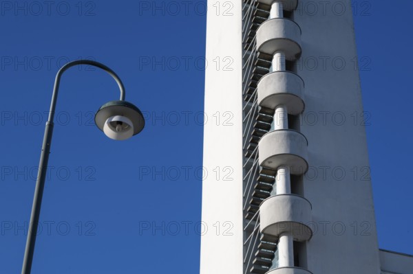 Street lamp, tower with external staircase, Olympic Stadium, architects Yrjö Lindegren and Toivo