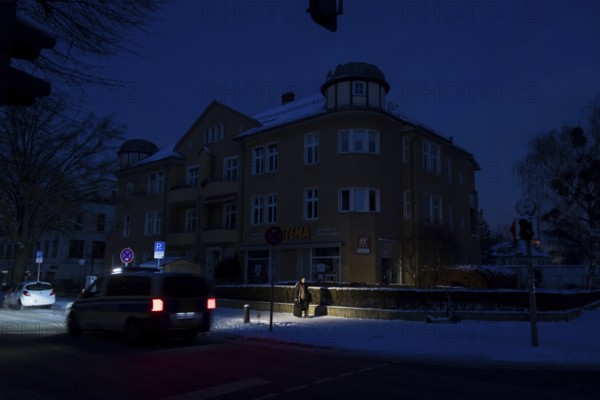 Police are monitoring the affected areas to avoid burglaries during the large-scale power outage in