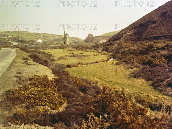 Ruins of engine house building Wheal Ellen, Old Basset copper mine, near Porthtowan, St Agnes,
