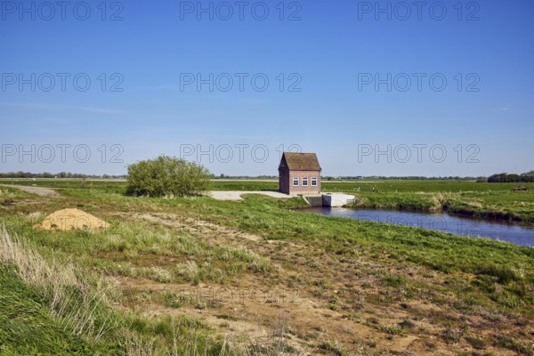 Hunnebüllerkoog, Hunnebüller Sielzug, landscape, pumping plant, Siel, wasteland, grass, sand,