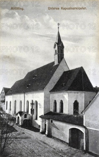 Lower Capuchin monastery in Altötting at night, Altötting district, Upper Bavaria, Bavaria,