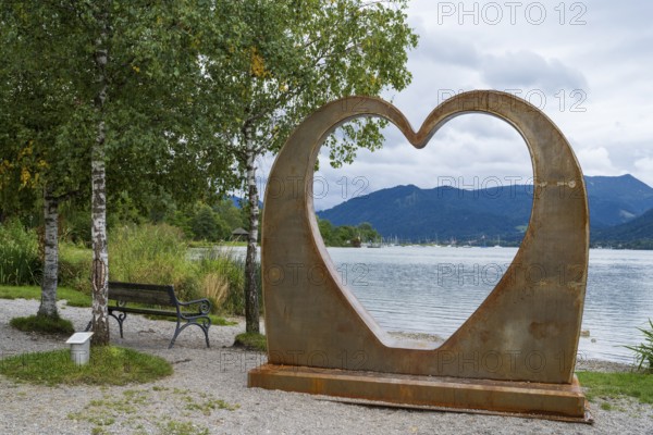 Heart sculpture on the banks of Tegernsee, Gmundner Herz by Kurt Gmeineder, Gmund, Tegernsee, Upper