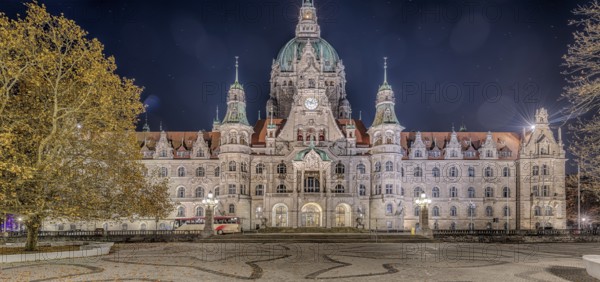 New town hall illuminates Hanover Germany