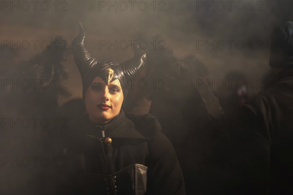 Teufelin, woman with horns and wings, fog, murmuring, winter, Waldburg Castle, Allgäu,