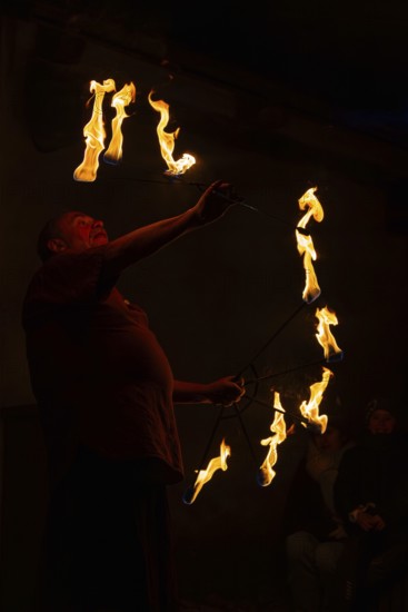 Fire Breather with Wreath, Raunacht, Winter, Waldburg Castle, Waldburg, Allgäu, Baden-Württemberg,