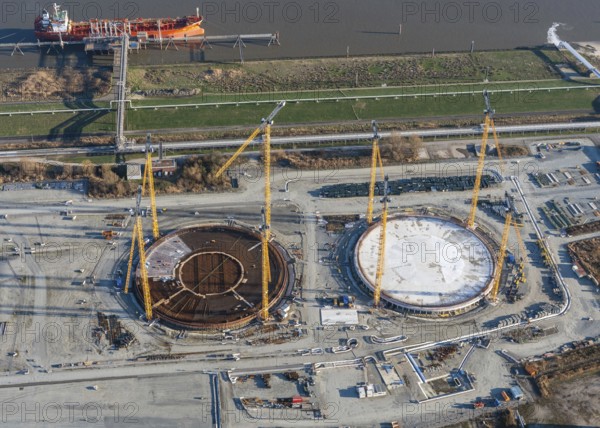 Europe, Germany, Lower Saxony, Stade, LNG, LNG terminal, ports, port, ships, water, ship, shipping,