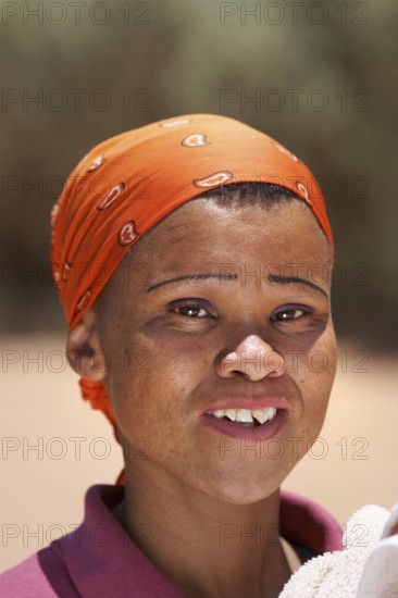 Africa, woman, person, Nama, face, colored, African appearance, African, looking at the cameraView,