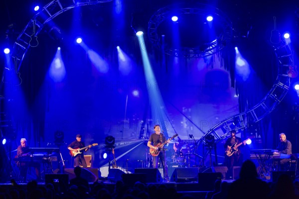 Chris Rea, singer and guitarist Christopher Anton Chris Rea live on Road Songs for Lovers tour at