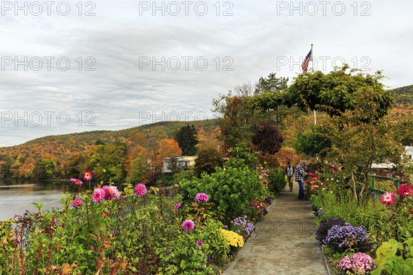 Flower bridge, Bridge of Flowers, bridge over Deerfield River, gardens, riverscape, walkers, autumn