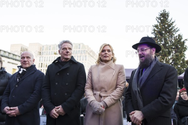 Kai Wegner (Governing Mayor of Berlin), Jörg Pilawa (TV presenter and partner of Julia Klöckner),