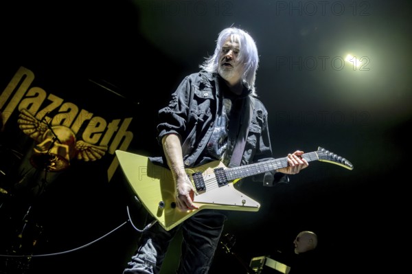 Jimmy Murrison, guitarist, NAZARETH, hard rock band, UK, Bending The Rules 2025 tour, live, 17.12