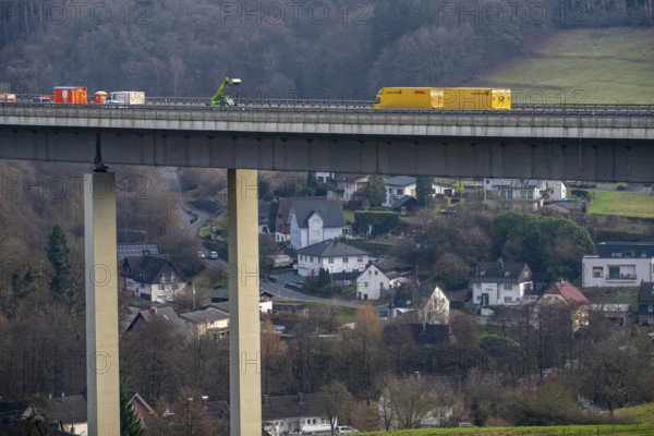 The Wiehl Valley Bridge, A4 motorway, the motorway bridge is considered extremely dilapidated,