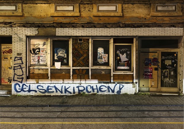 Decaying façade covered with graffiti, no-go area in Gelsenkirchen, one of the poorest cities in
