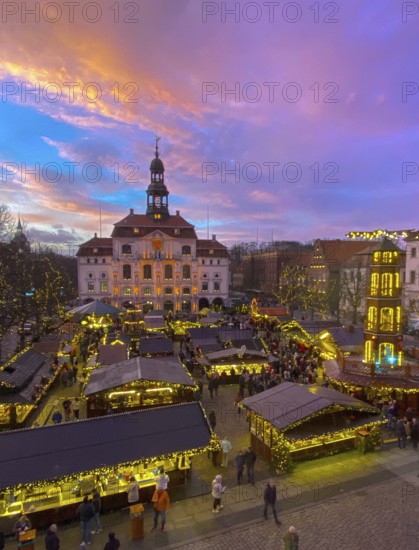 Lüneburg, Christmas market, market square, town hall