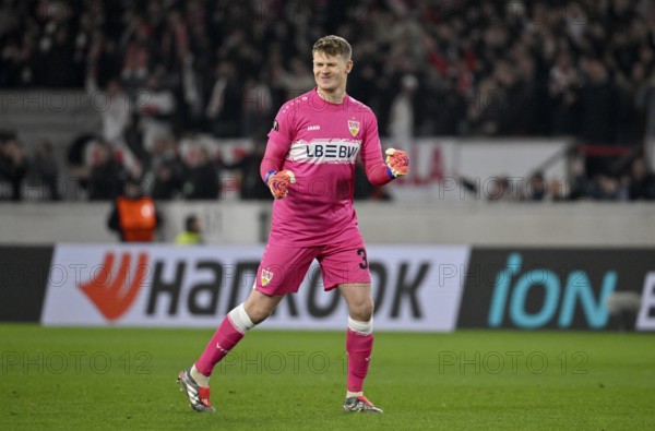 Goalkeeper Alexander Nübel VfB Stuttgart (33) Goal celebration Europa League, MHPArena, MHP Arena