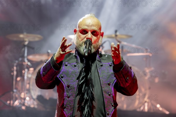 Martin Engler, Singer, Mono Inc., Dark-Rock Band, D, live on Live 2025 Tour at Columbiahalle Berlin