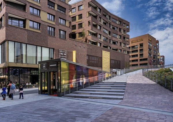 Westfield, access to the bicycle car park and the architecture at the new Hamburg shopping centre,
