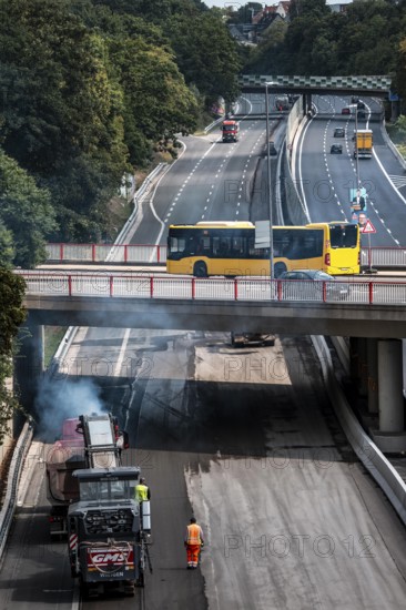 Rehabilitation of the A52 motorway near Essen, an 8 km long section between the Essen-Kettwig