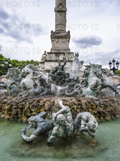 Fontaine du Char du Triomphe de la Concorde, Place des Quinconces, Bordeaux, Gironde,