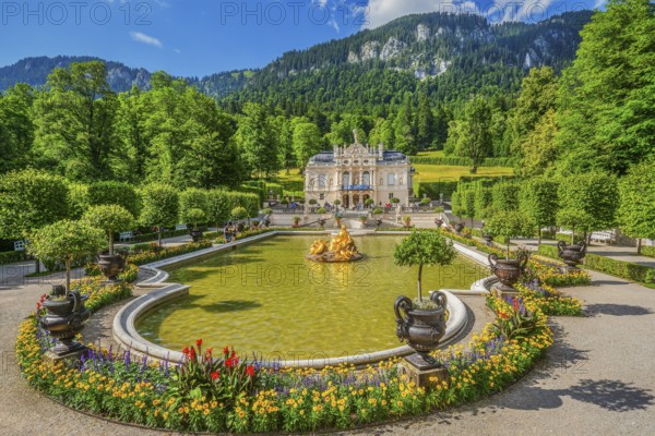 Water parterre with golden fountain and the front view of Linderhof Palace, Ettal, Ammertal, Upper