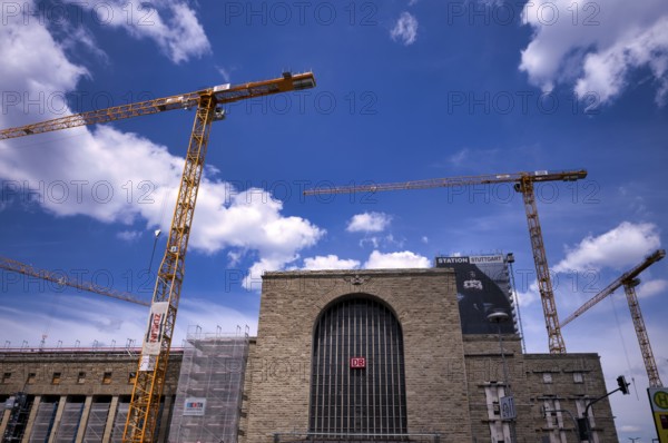 Old Bonatzbau station, construction cranes, Züblin, construction site, Stuttgart 21 underground